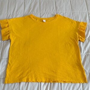 Old Navy Yellow Short Sleeve Tee
